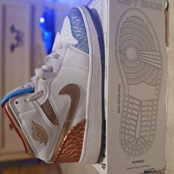 Nike Air Jordan Multicolor Sneakers